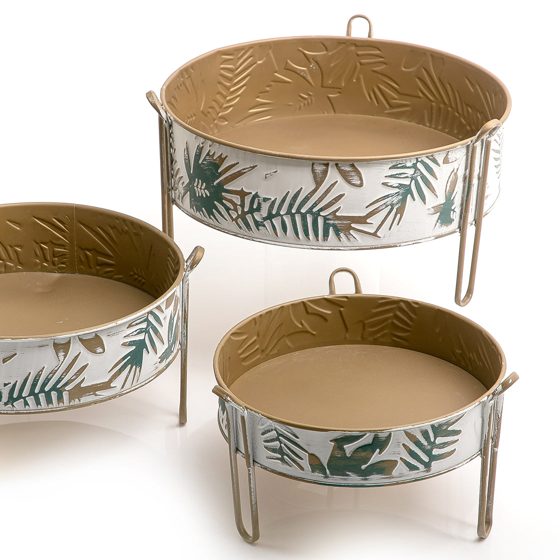 Set of 3 metal stand