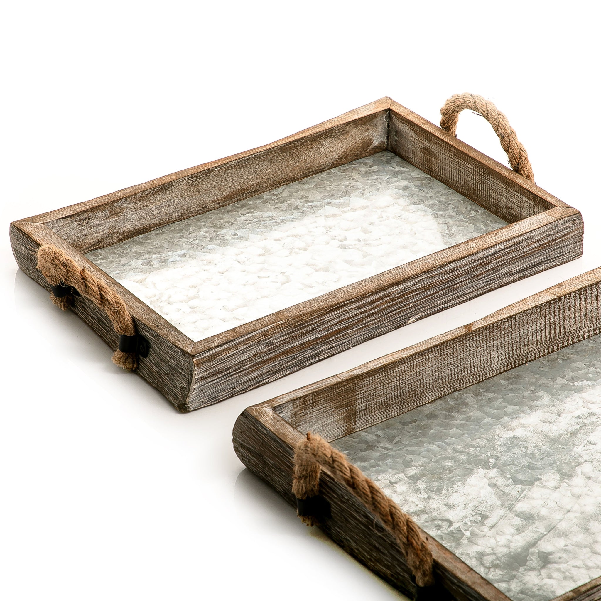 Set of 2 wooden trays