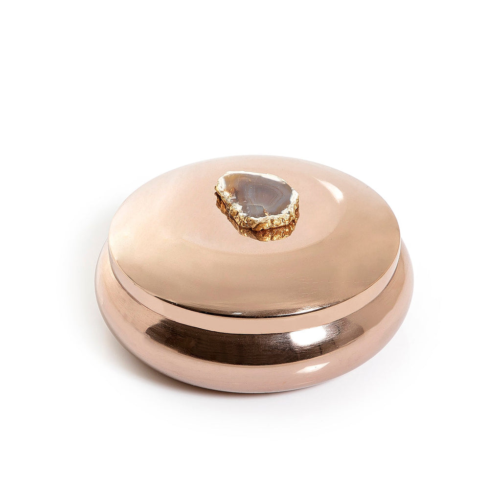 Metal bowl with cover