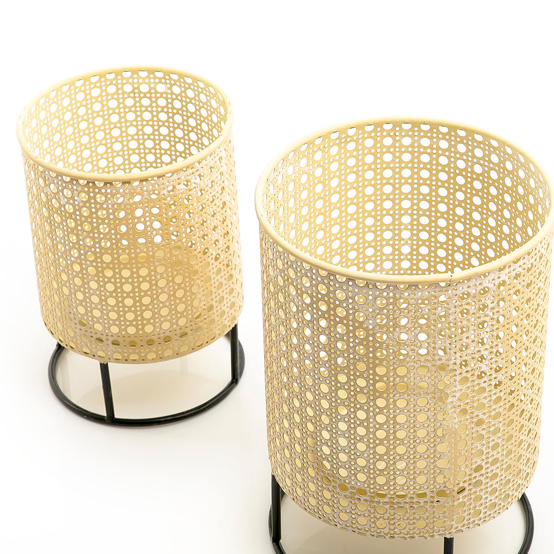 Set of 2 metal stands