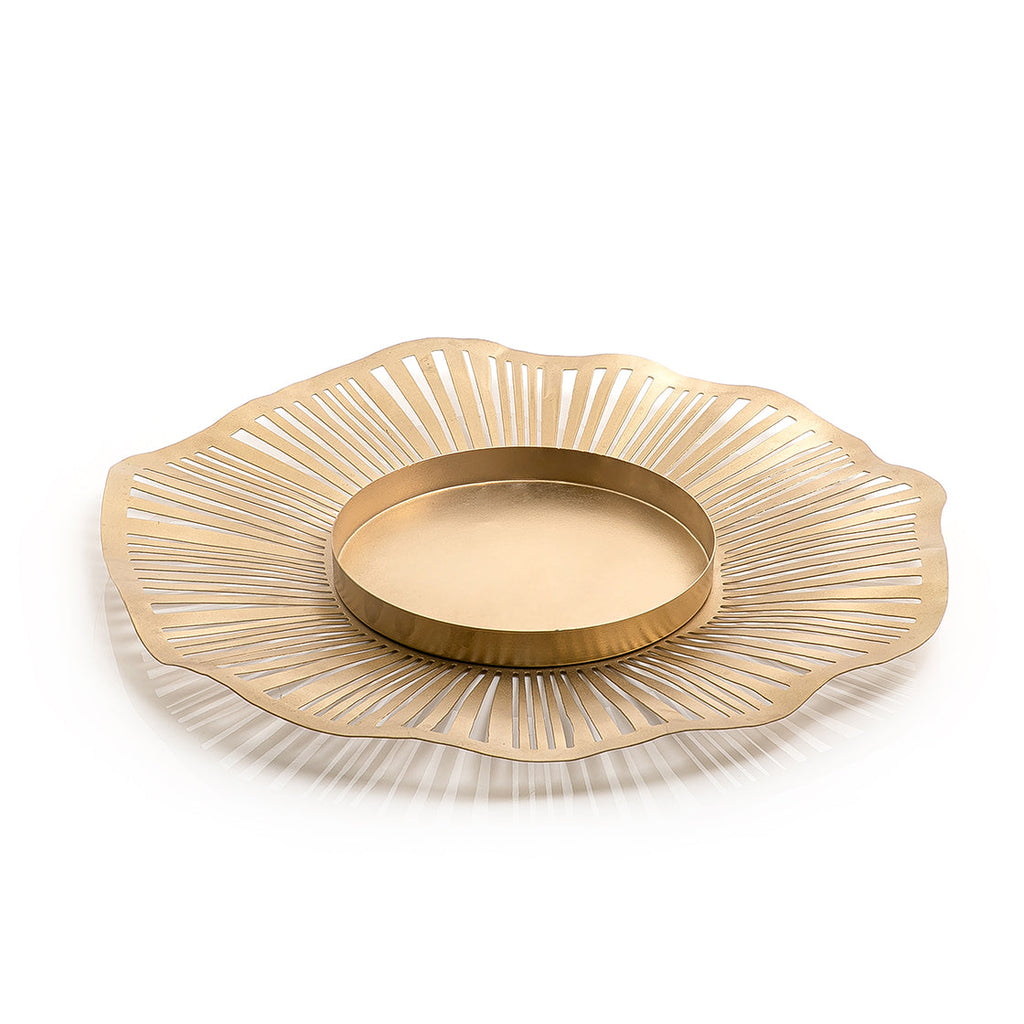 Metal decorative plate