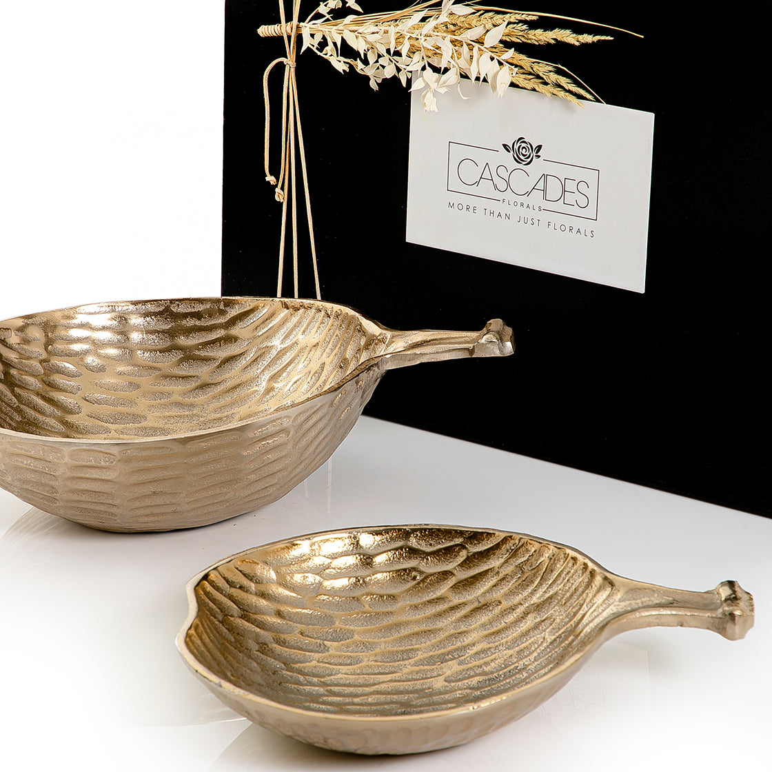 Set of 2 metal bowl with gift box
