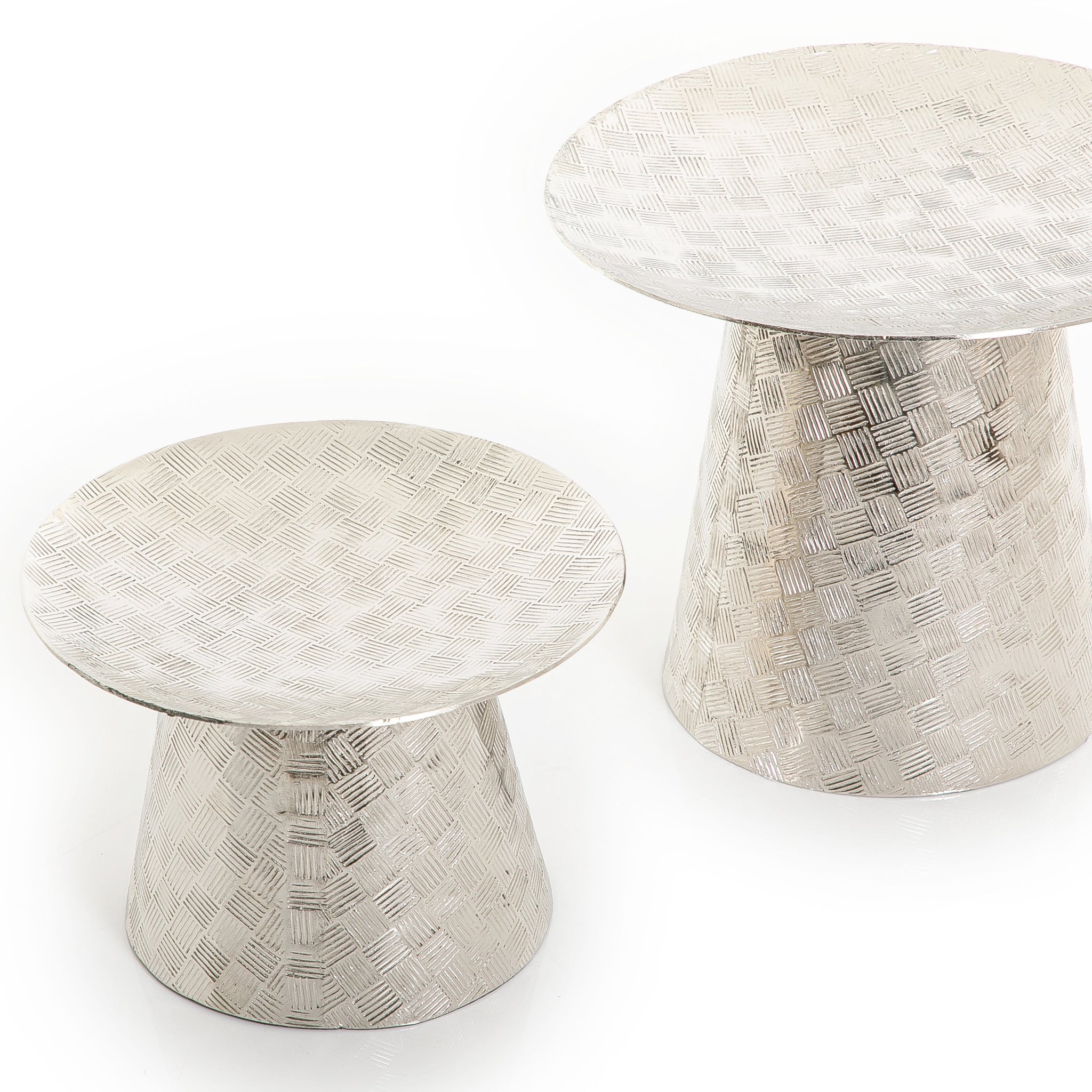 Set of 2 metal stands