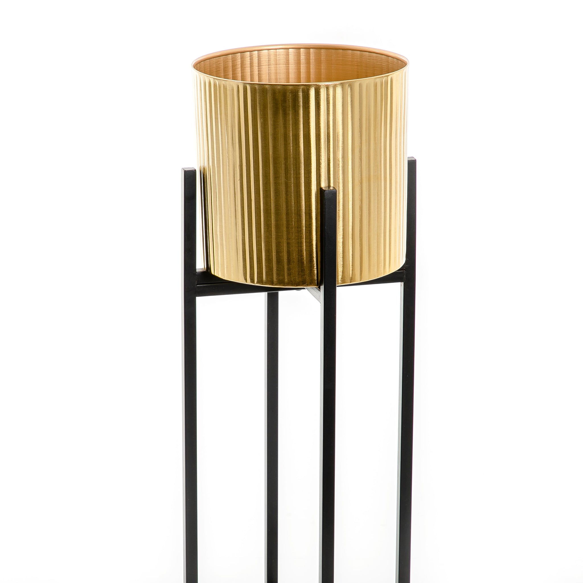 Metal planter with stand