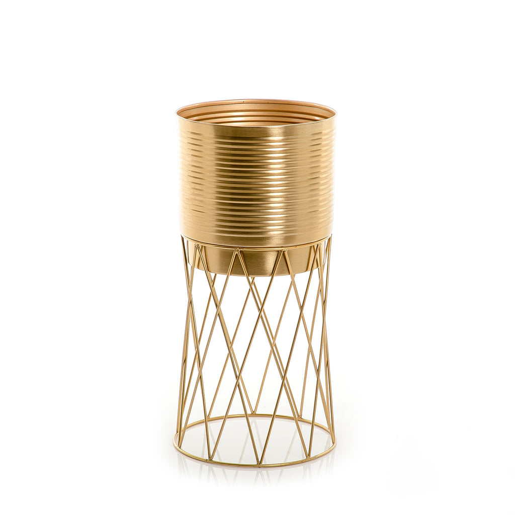 Metal planter with stand