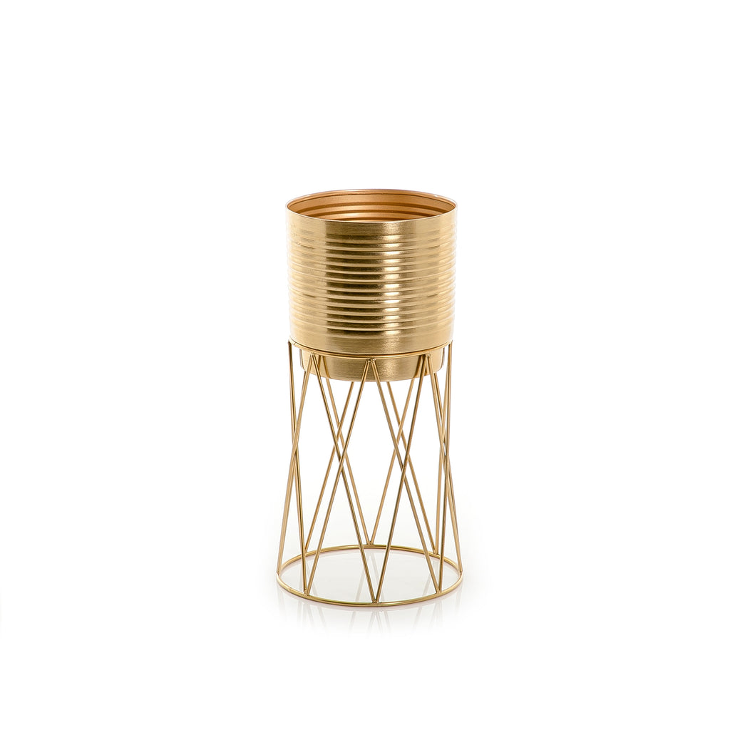 Metal planter with stand