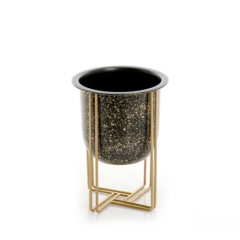 Metal planter with stand