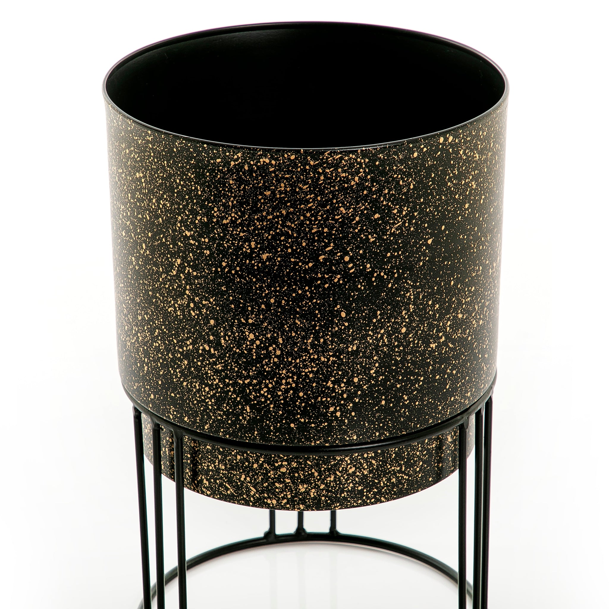 Metal planter with stand