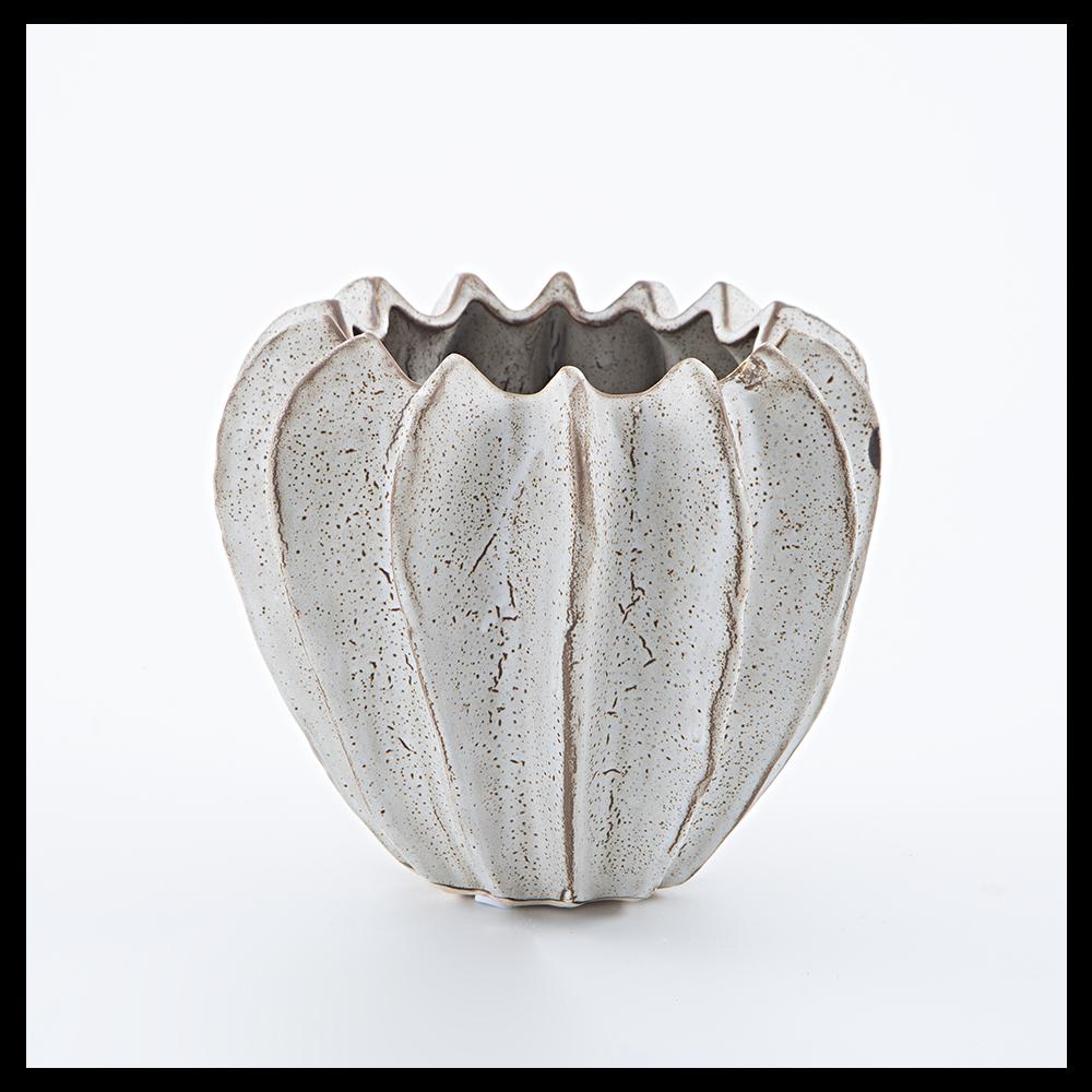 Porcelain Vases 52002985 (4851039567917)