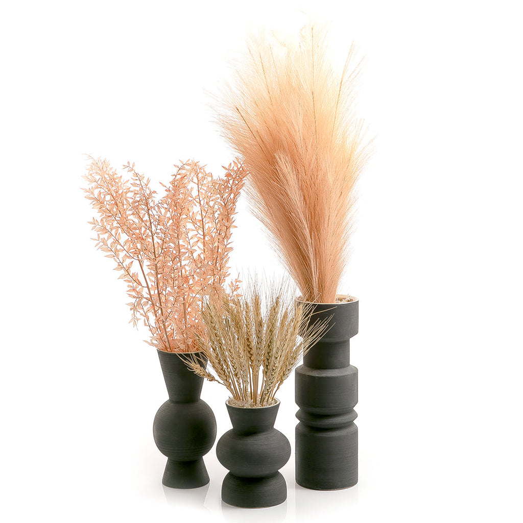 Set of dried flowers