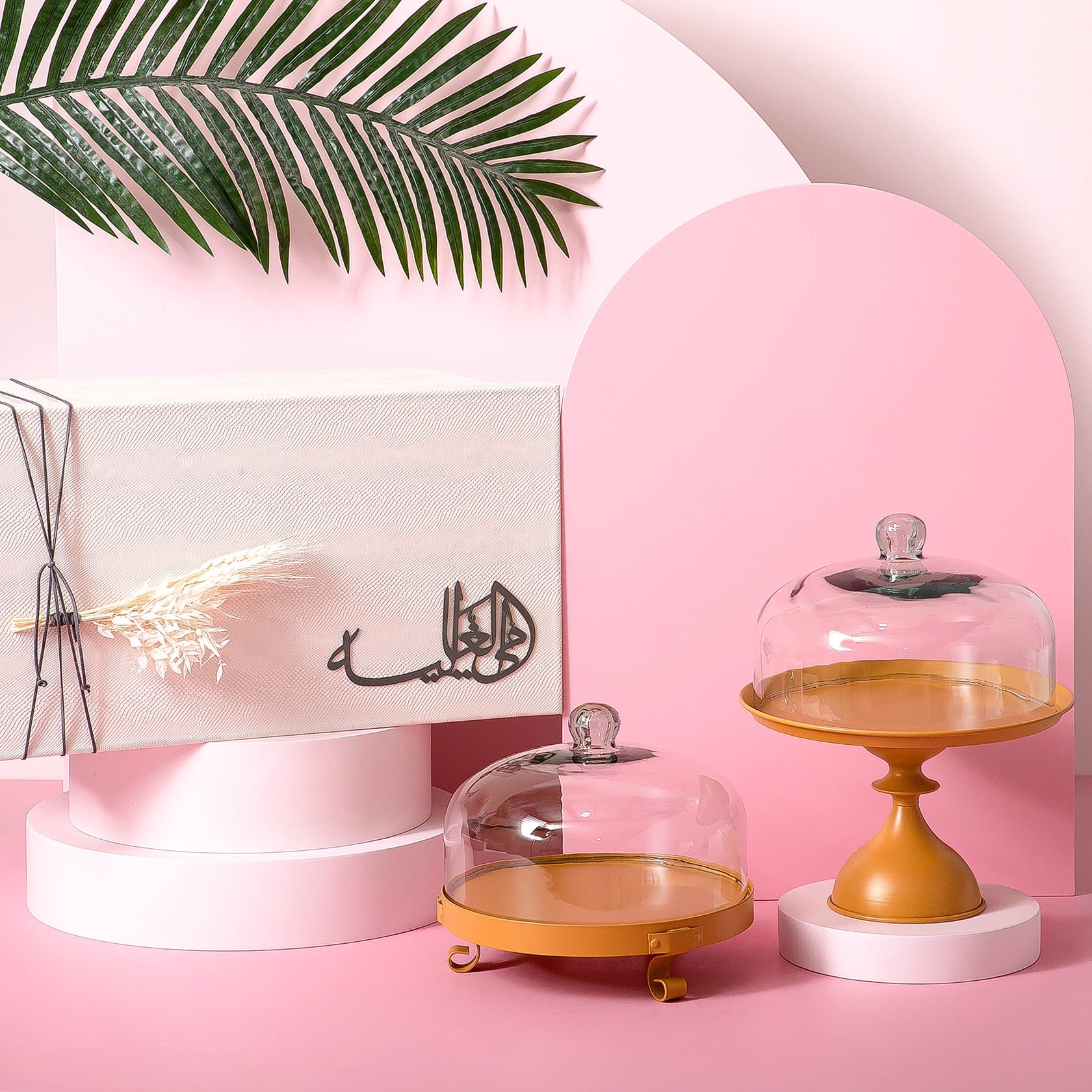 Set of 2 metal Stands with gift box