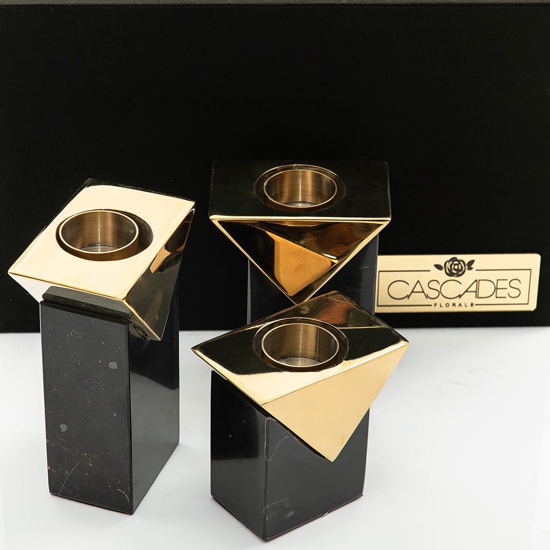 Set of marble mabkhar and candle holder with gift box