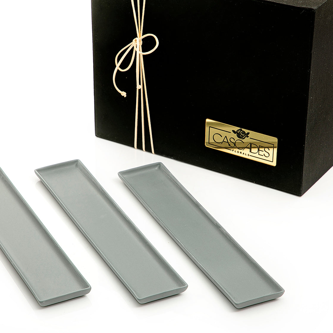 Set of 3 ceramic trays gift box