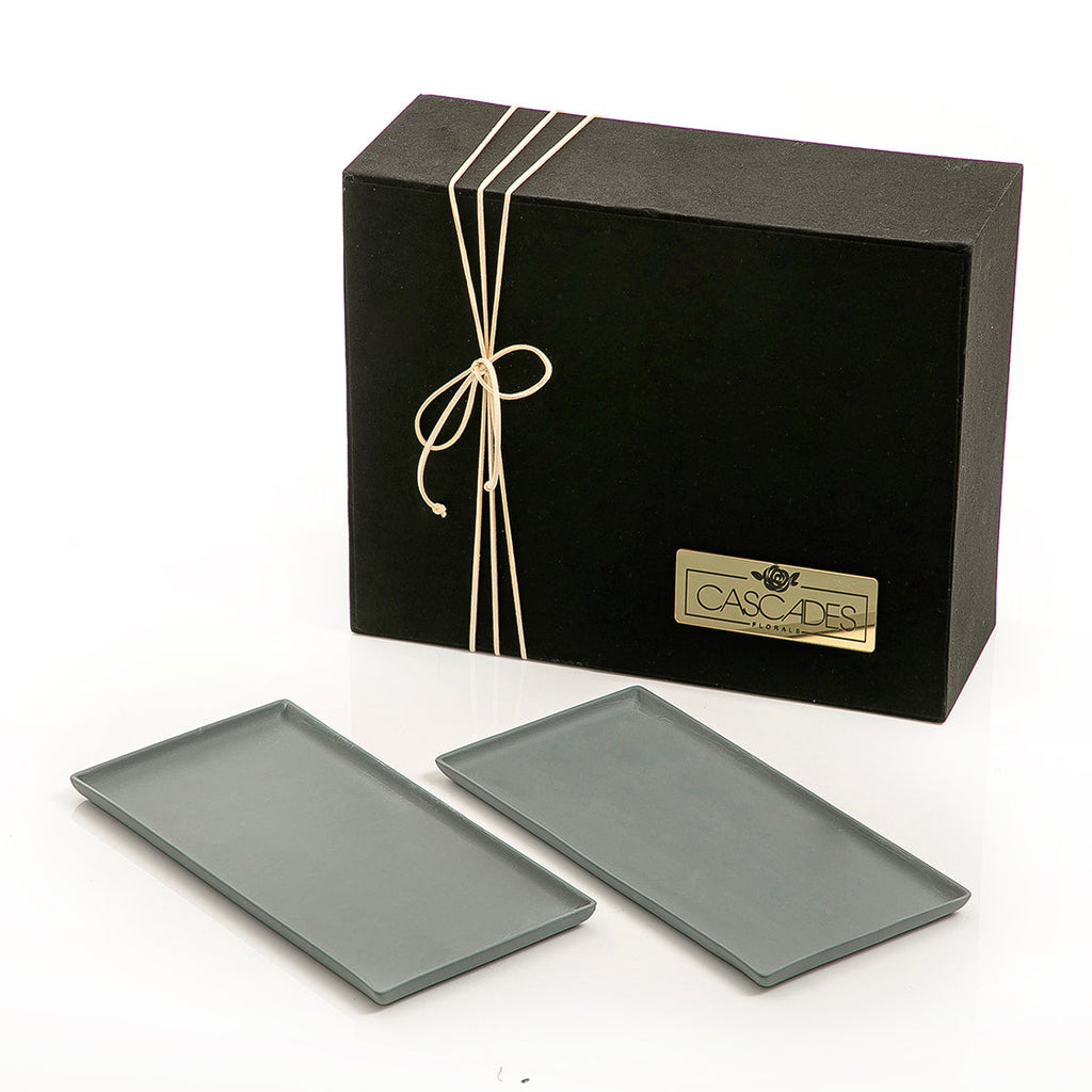 Set of 2 ceramic trays with gift box